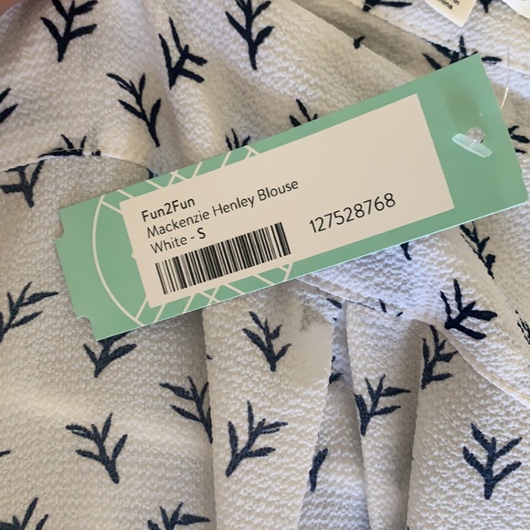 Blouse - Picture 4 of 4